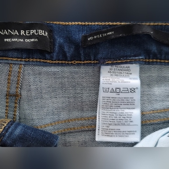 Banana Republic Mid-rise Skinny, Raw Hem, Medium Wash  Denim Jeans Sz 30 - Picture 3 of 3